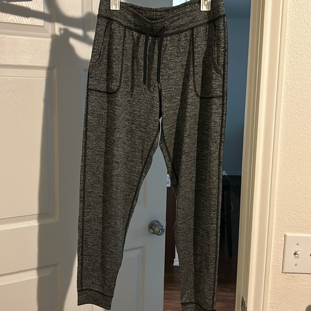 UA women’s joggers size medium